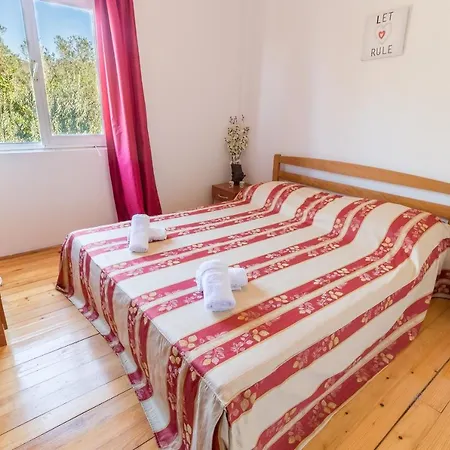 Apartments By The Sea Zuronja, Peljesac - 10134 Brijesta